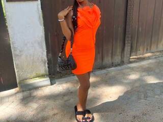 Erotični video klepet Naughtylittleprincess