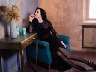 Erotični video klepet NaughtyVero