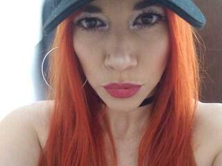 Erotični video klepet Nayaqui