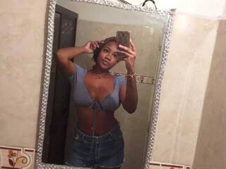 Erotični video klepet Naybrownie