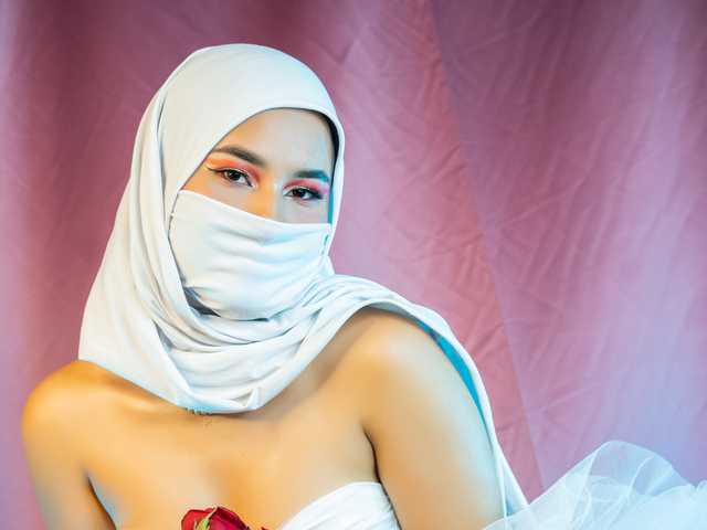 Fotografija profila Nayla-samira