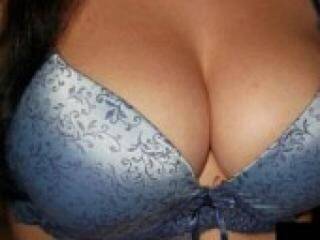 Erotični video klepet nb22061987