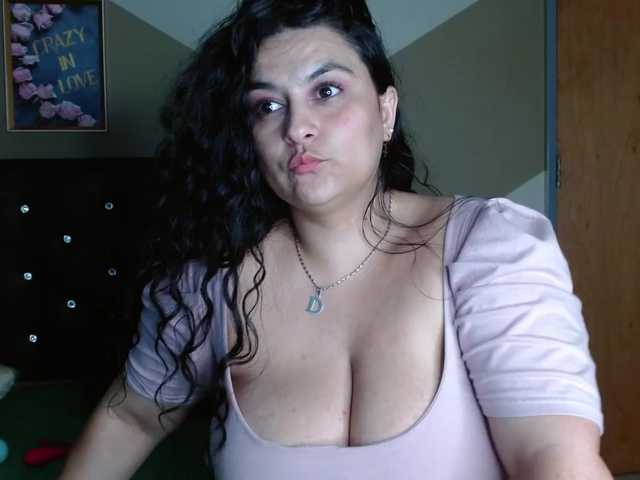 Fotografije nebraska69a Good start to the week ready for you my goal spit tits 85tokens #bigboobs, # anal, #squirt, #bigass Tomorrow I will be in transmission at 7 am Time Colombia