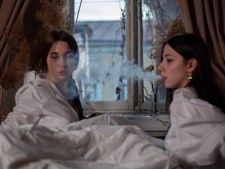 Erotični video klepet yyuniii