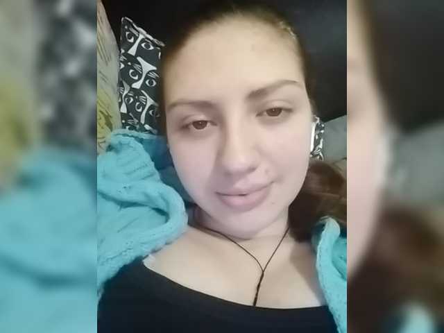 Oddajajo posnetke zaslona NewEffectEyes