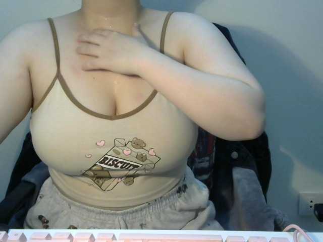 Fotografije newsunrayss 88 flash boobs,50token flash ass,100flash pussy,99 give me rores,130 blowjob,150 titsfuck,300 naked,999cumshow,1111squirt show,2345 help me a day offfGoal;1000tks cum show