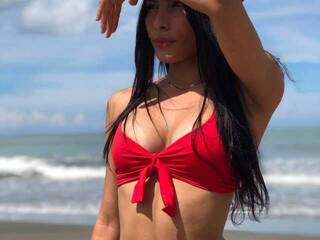 Erotični video klepet NiaSioux