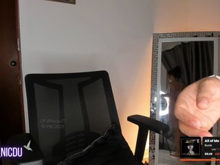 Erotični video klepet Nicdu