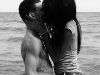 Erotični video klepet PussyBerry