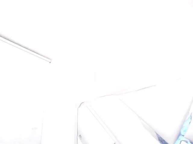 Oddajajo posnetke zaslona Nickibaker