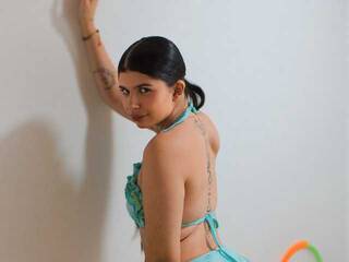 Erotični video klepet Nicolane-Palmer1