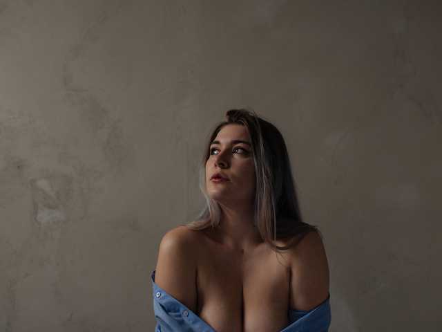 Profilna fotografija Nicole-boobs