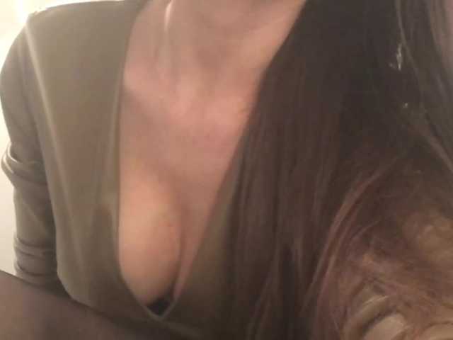 Oddajajo posnetke zaslona nicole21x