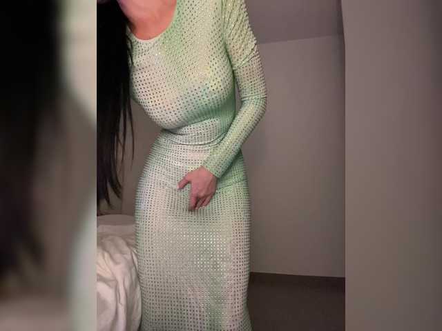 Oddajajo posnetke zaslona nicole21x