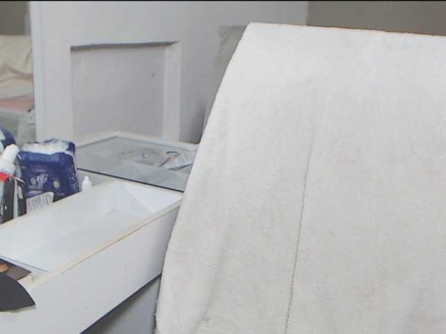 Oddajajo posnetke zaslona niihot19