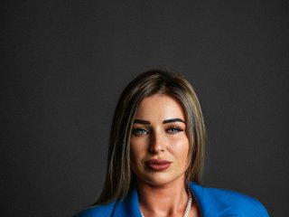 Erotični video klepet NikaStill