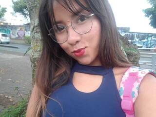 Erotični video klepet Nini-23