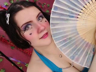 Erotični video klepet Nisha-clowden