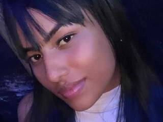 Erotični video klepet NoahCampo