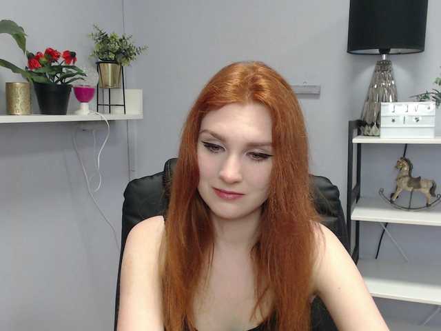 Oddajajo posnetke zaslona Noemi-Love