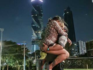 Erotični video klepet NyaRex