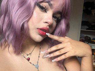 Erotični video klepet OdetteMoreau