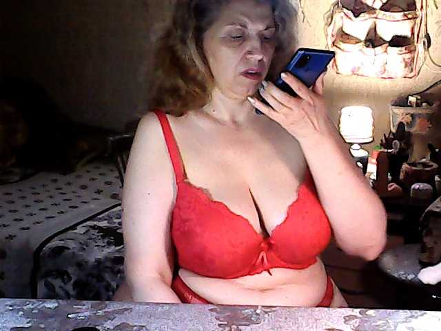 Oddajajo posnetke zaslona OLGA1168