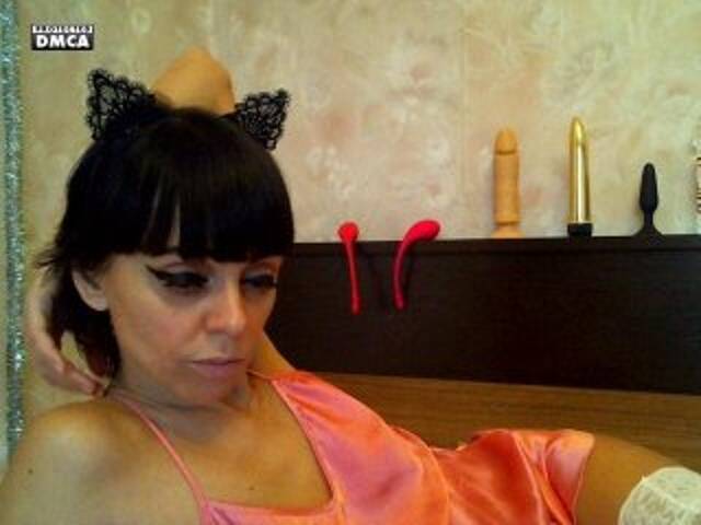 Oddajajo posnetke zaslona Olgacam-