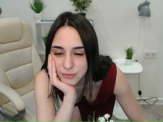 Oddajajo posnetke zaslona Olive-Darr