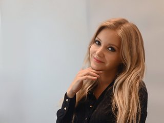 Erotični video klepet OliviaTasty