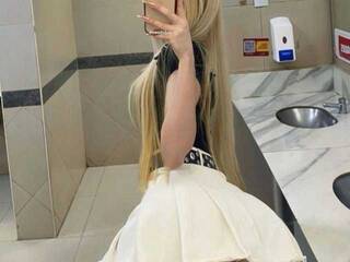 Erotični video klepet Olivkka