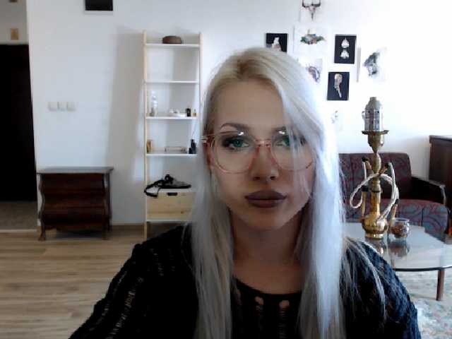 Oddajajo posnetke zaslona OnlyGoddess