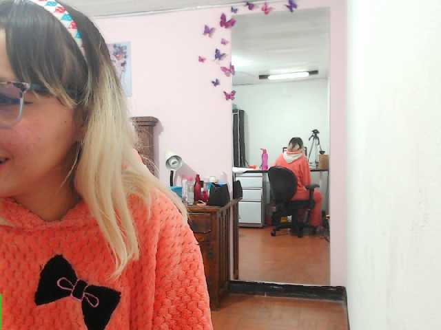 Oddajajo posnetke zaslona Onlyrose