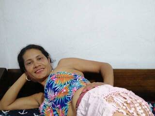 Erotični video klepet OrianaFerrero