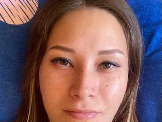 Erotični video klepet OxiiLove