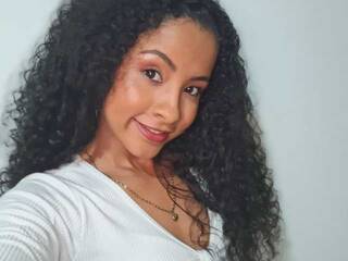 Erotični video klepet PaitonAdams