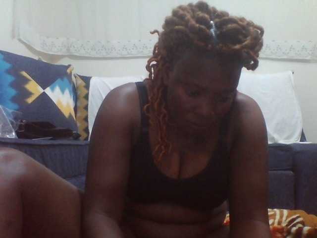 Oddajajo posnetke zaslona Perfect-queen