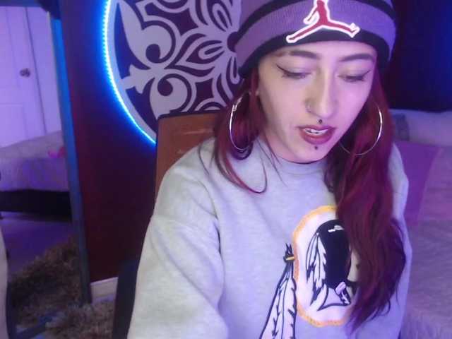 Oddajajo posnetke zaslona Persefone777