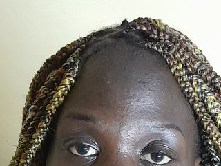 Erotični video klepet Petitetessy7