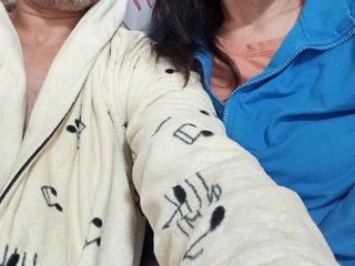 Erotični video klepet PhoenixAurora