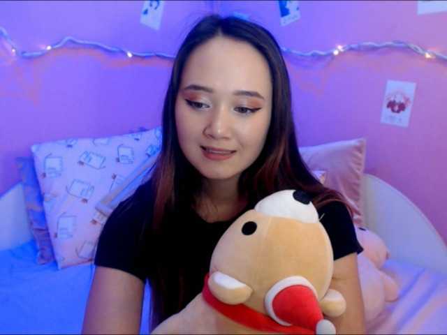 Fotografije PinkkiMoon My name is Pinki. I just started streaming. I am new here so please be gentle. >.< #Asian #new #teen We have epic Goal 700 and my shirt goes off . We made 488. 212 Until that happens ♥