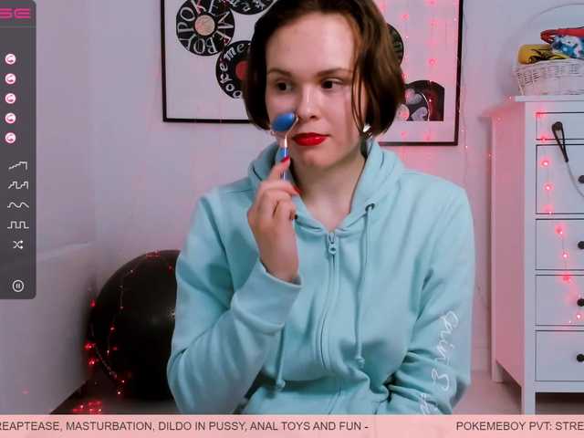 Fotografije Pokemeboy WELLCUM! STOCKINGS SHOW, DIRTY TAlK AND ROLEPLAYS IN PVT ❤️ LUSH IS ON! =)
