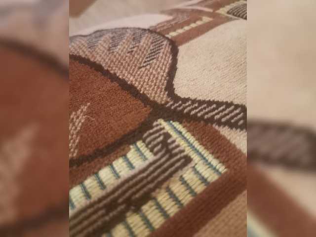 Oddajajo posnetke zaslona PolaV2