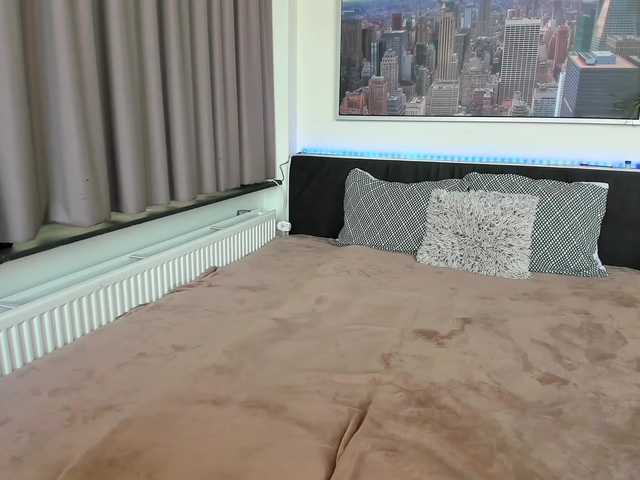 Oddajajo posnetke zaslona Via__gra
