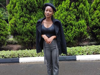 Erotični video klepet Politegirl