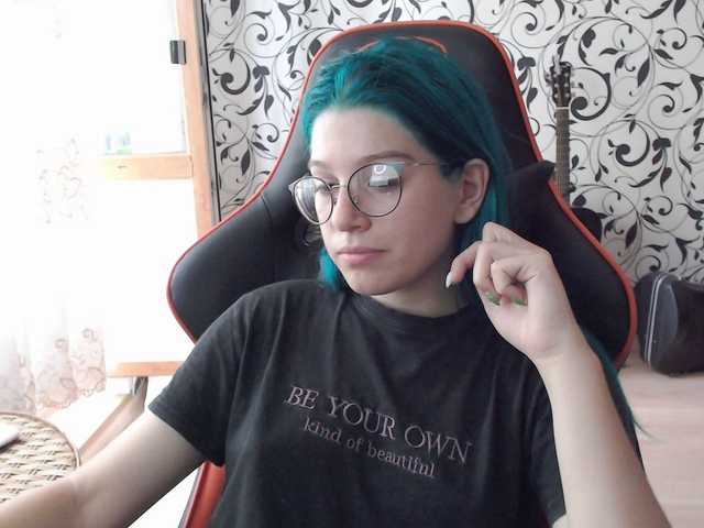 Oddajajo posnetke zaslona Pompy-bompy