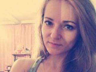 Erotični video klepet pregirl