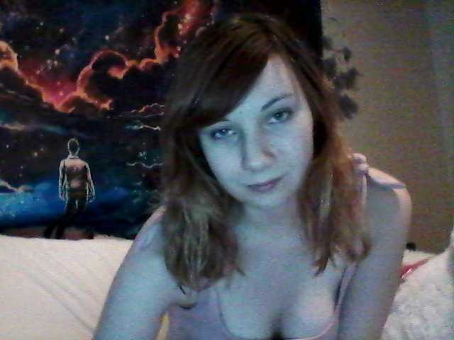 Oddajajo posnetke zaslona PrettyKitty24