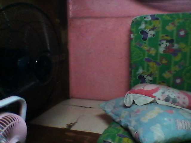 Oddajajo posnetke zaslona princess4uxx