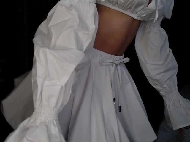 Oddajajo posnetke zaslona privilege69princess